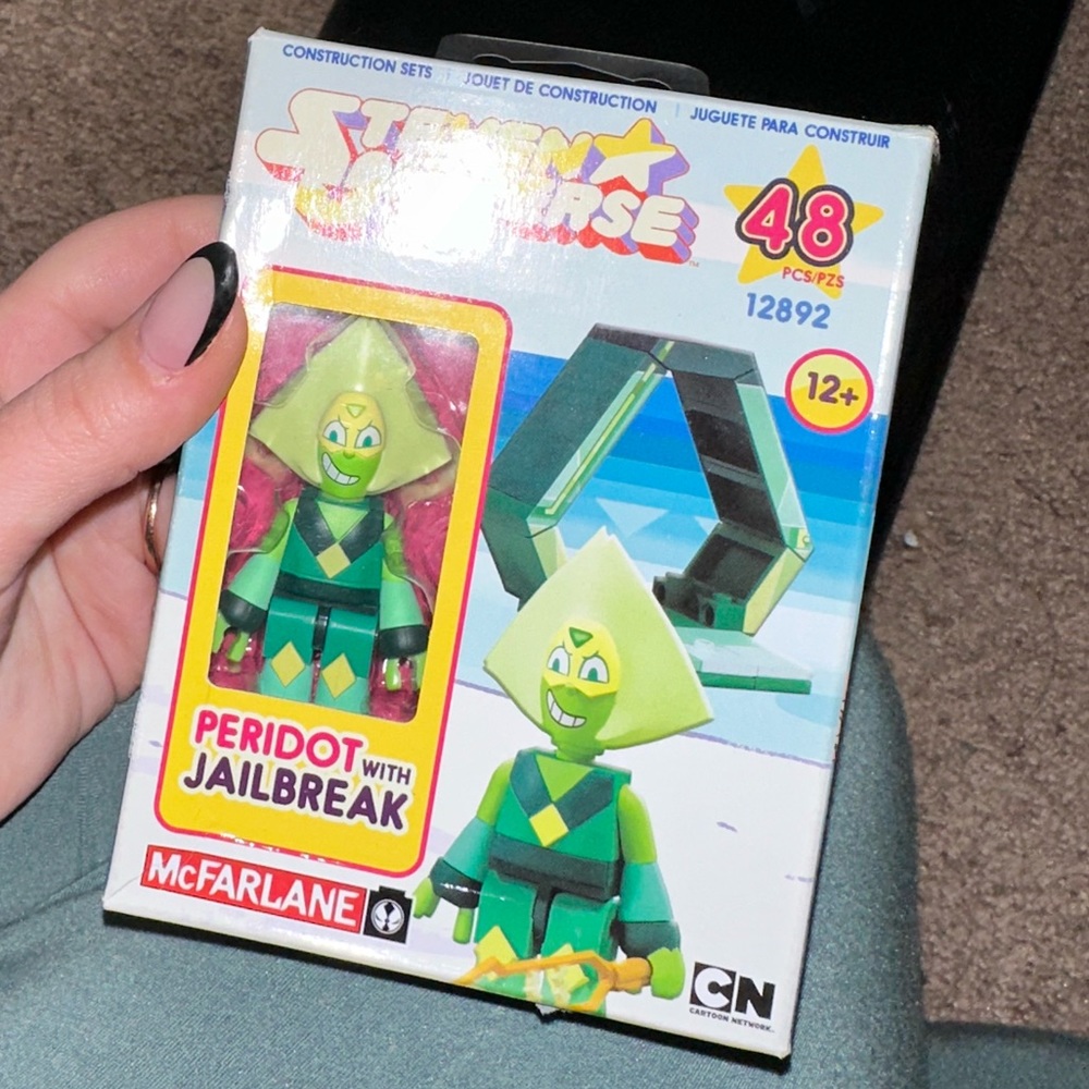 NWT Peridot Steven Universe Jailbreak puzzle Construction Set